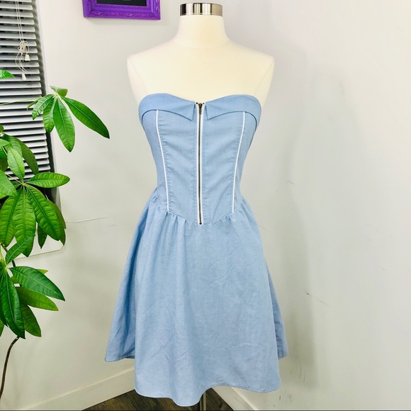 Urban Renewal Dresses & Skirts - STRAPLESS PINUP DRESS URBAN RENEWAL VINTAGE S